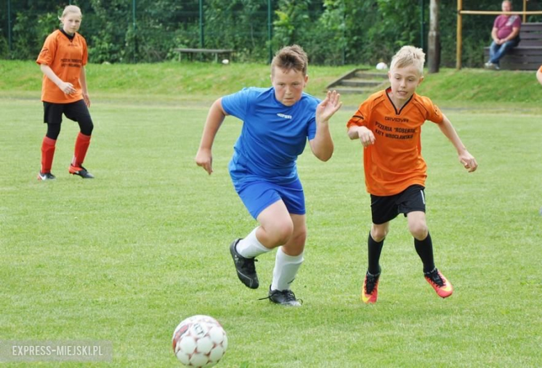 Turniej piłkarski w Kostomłotach