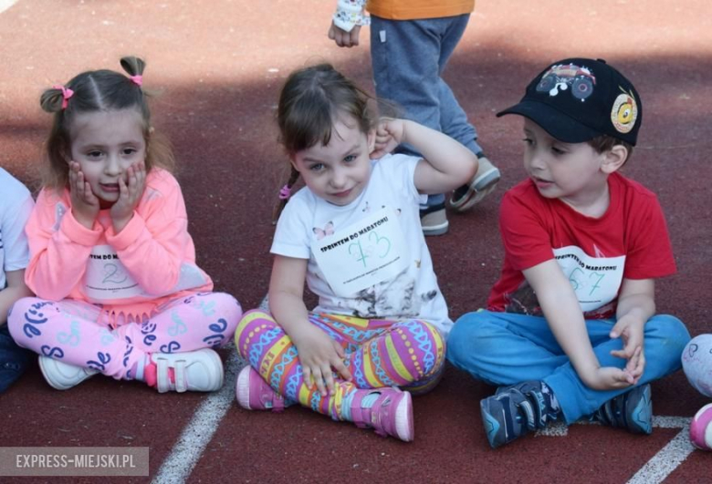 Przedszkolaki wzięły udział w maratonie