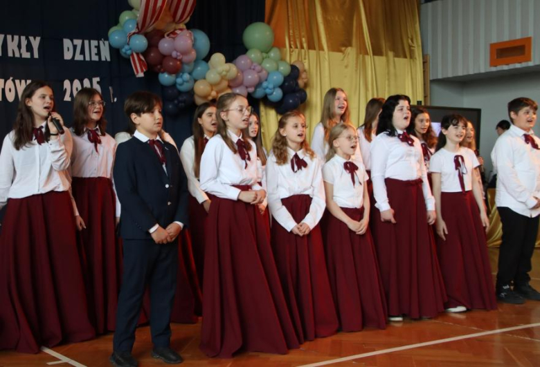 "Niezwykły Dzień Talentów"