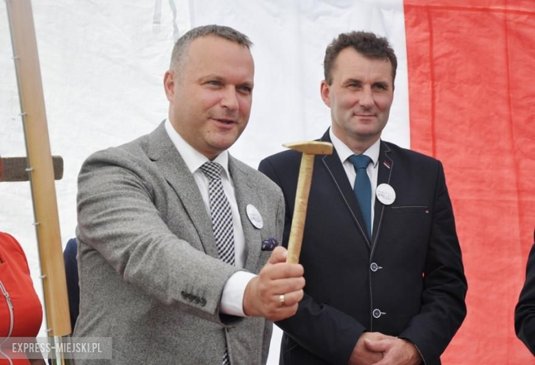 Uroczystości nadania imienia SOSw w Środzie Śląskiej