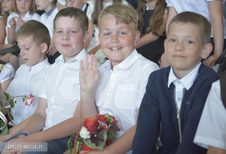Zakończenie roku szkolnego w średzkiej podstawówce