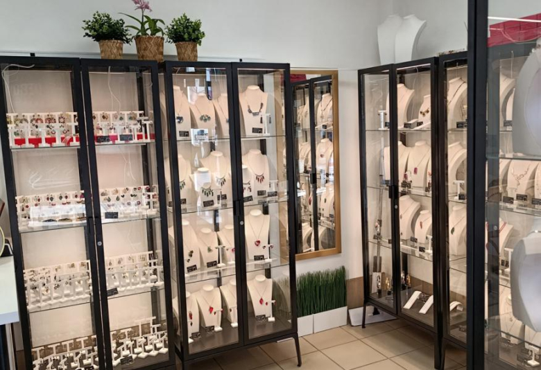 Nowy blask w Środzie Śląskiej. Otwarto sklep "Biżuteria Średzka"