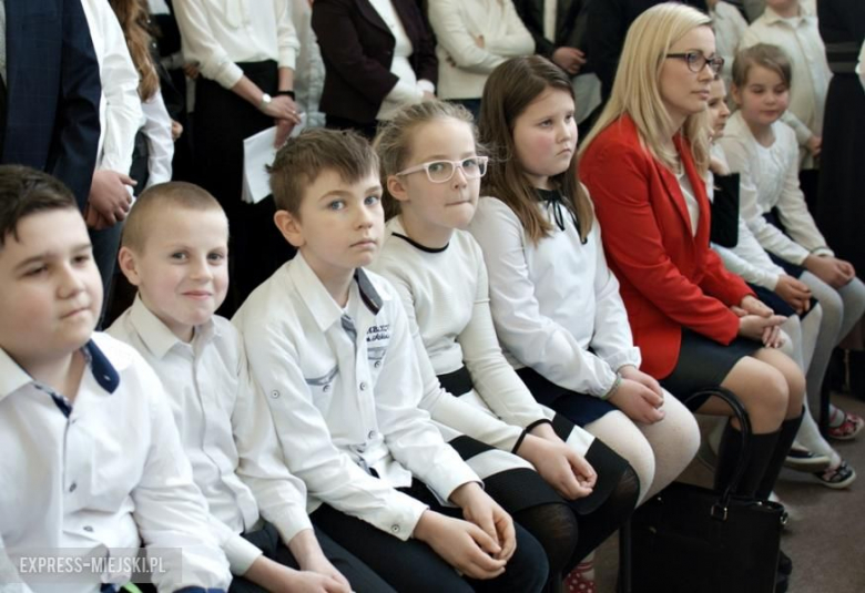 77. rocznica I Masowej Deportacji Polaków na Sybir - uroczystości szkolne