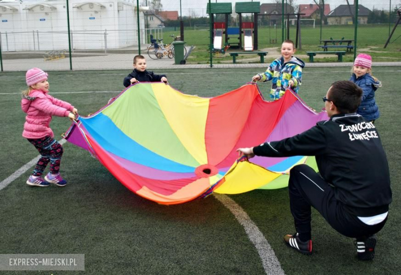 Zabawy sportowo-rekreacyjne