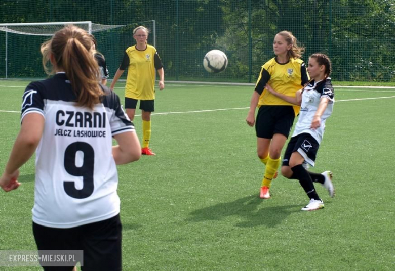 Debiutancki mecz "Skarbów"