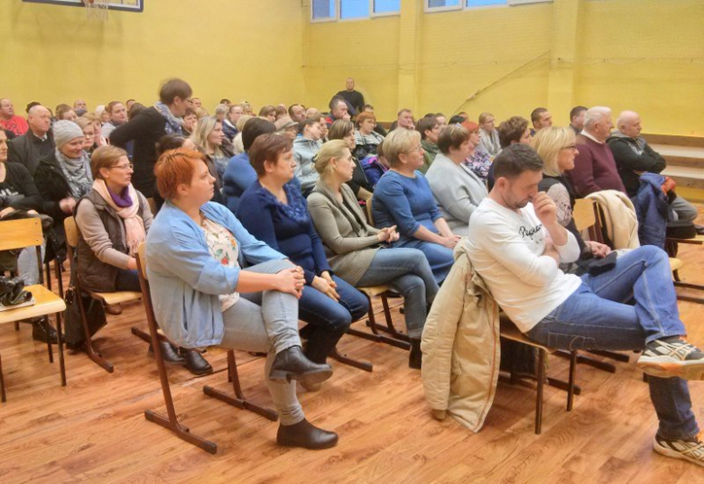 Rodzice sprzeciwiają się zamknięciu szkoły