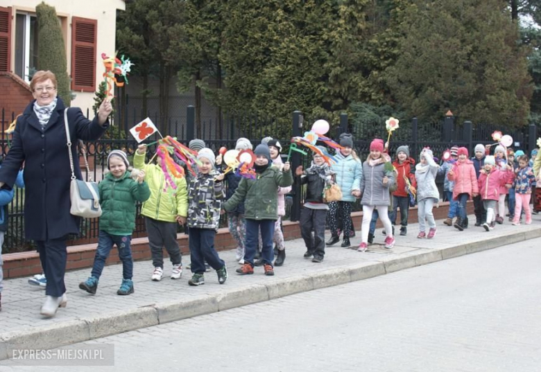 Pochód przedszkolaków w Środzie Śląskiej