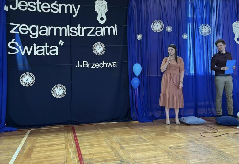 Przyjęcie sztandaru w Szkole Podstawowej im. Jana Brzechwy w Mieczkowie 