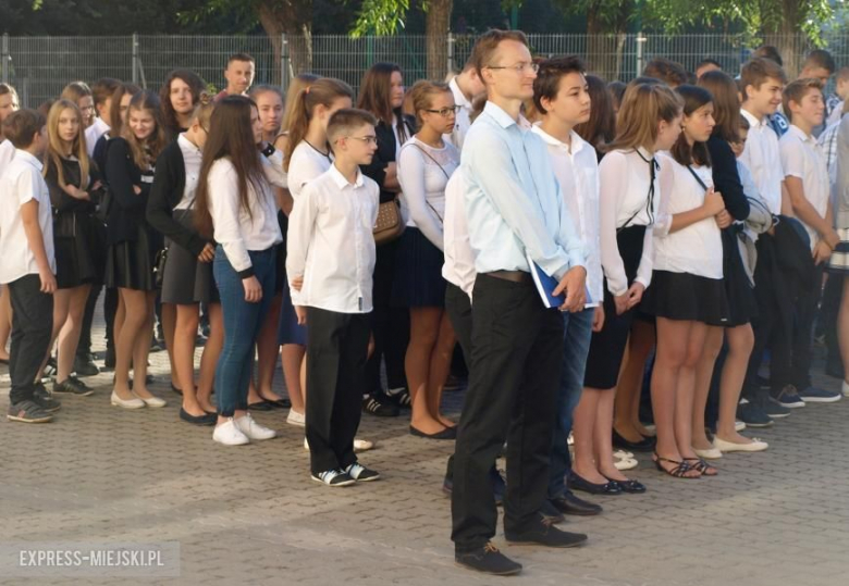 Rozpoczecie roku szkolnego w gimnazjum