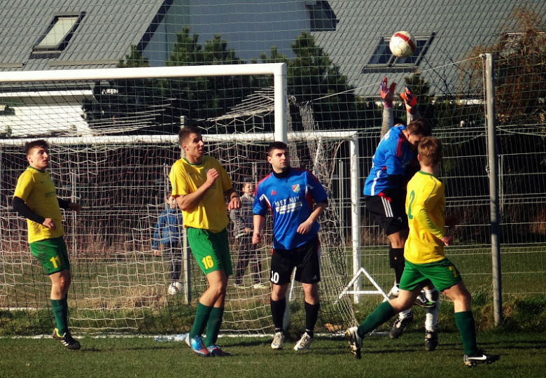 Polonia Środa Śląska przegrała we Wrocławiu z tamtejszą Vratislavią