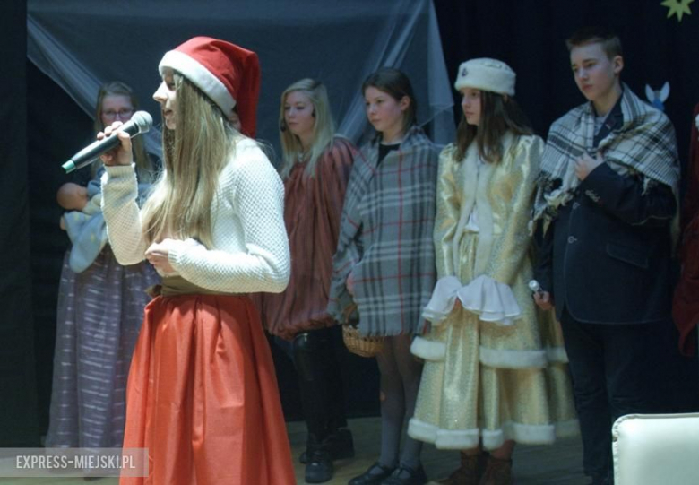 Jasełka w wykonaniu gimnazjalistów