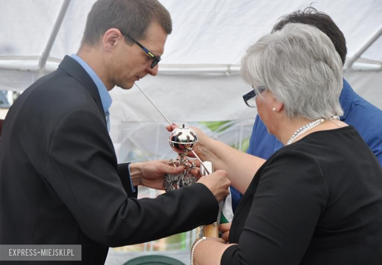 Uroczystości nadania imienia SOSw w Środzie Śląskiej