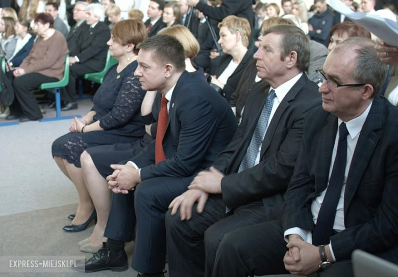 77. rocznica I Masowej Deportacji Polaków na Sybir - uroczystości szkolne