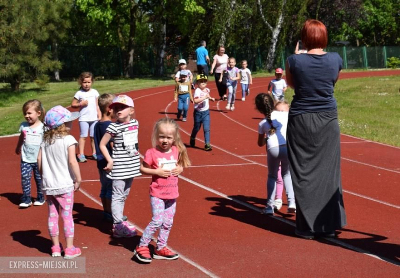 Przedszkolaki wzięły udział w maratonie