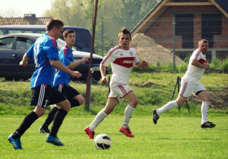 Polonia Środa Śląska na kolanach