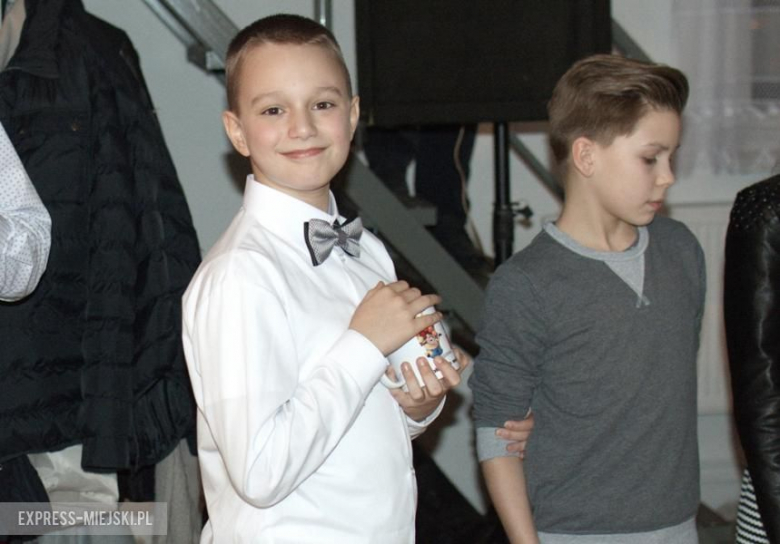 Podziękowania otrzymało około 100 osób