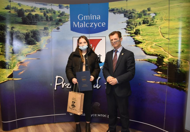 Najzdolniejszym uczniom wręczono stypendia