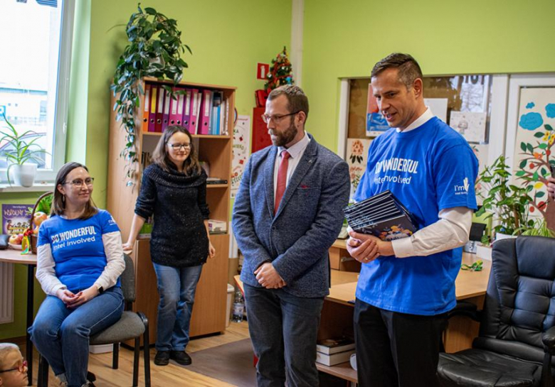 Wolontariusze Intela w Miękini