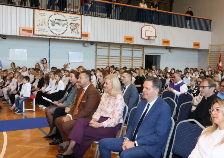 Pasowanie pierwszoklasistów