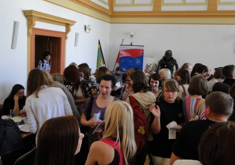 V Powiatowe Targi Pracy - Środa Śląska 2011