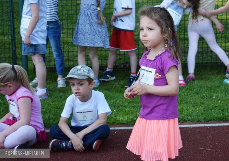 Przedszkolaki wzięły udział w maratonie