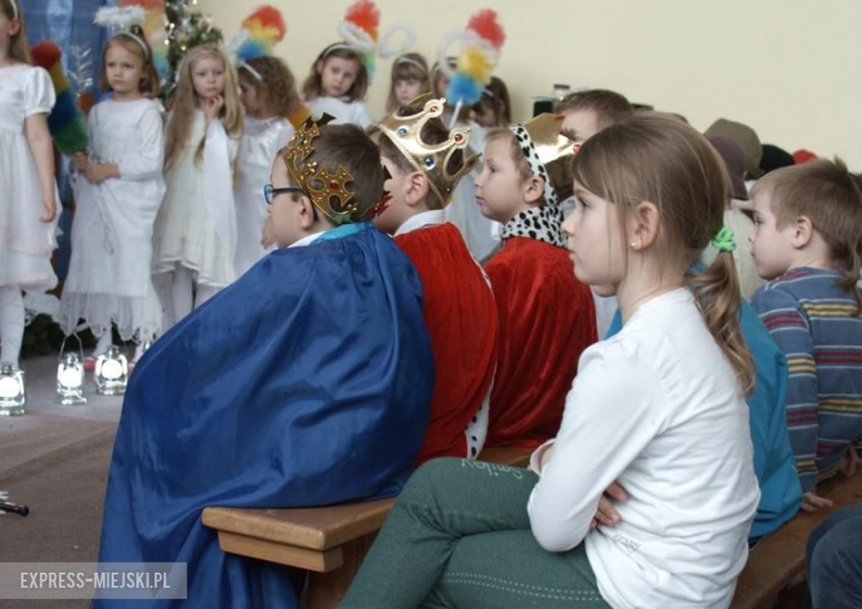 Przedszkolaki z Przedszkola "Pod Topolą" w Środzie Śląskiej