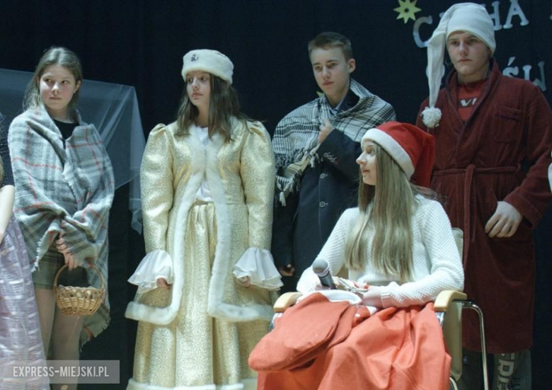 Jasełka w wykonaniu gimnazjalistów