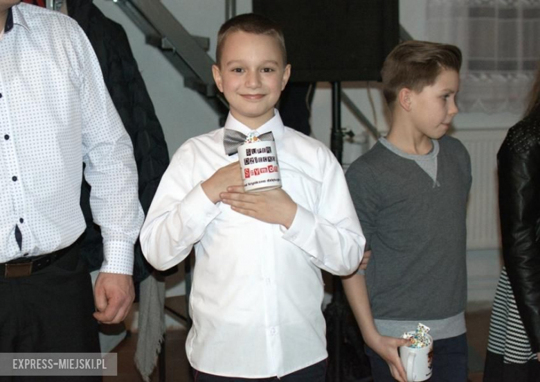 Podziękowania otrzymało około 100 osób