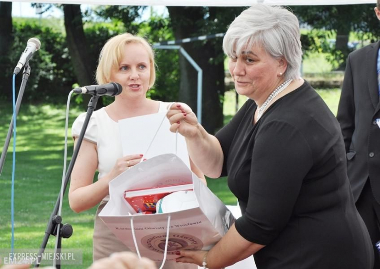 Uroczystości nadania imienia SOSw w Środzie Śląskiej