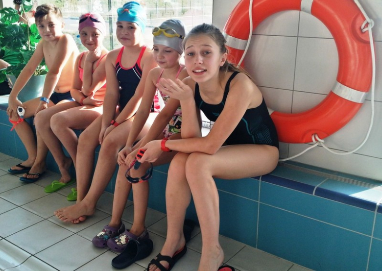 Zawody pływackie w Środzie Śląskiej