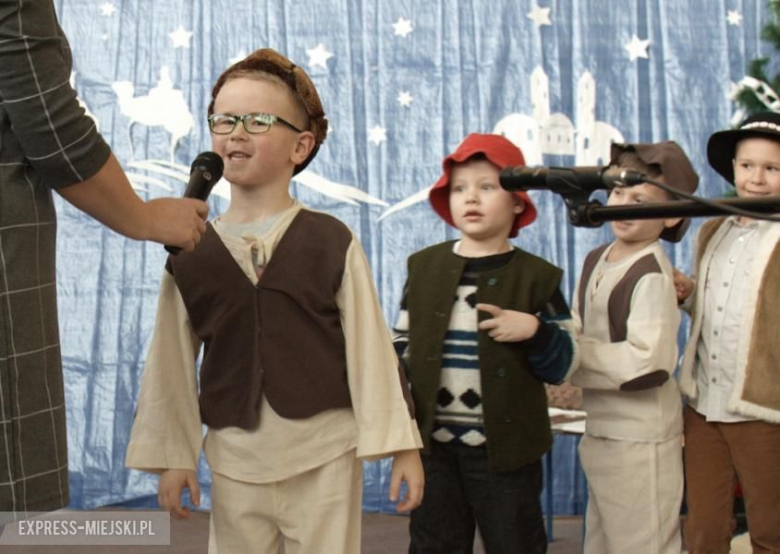 Przedszkolaki z Przedszkola "Pod Topolą" w Środzie Śląskiej