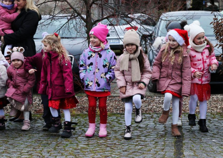 Uroczyste rozświetlenie świątecznej choinki