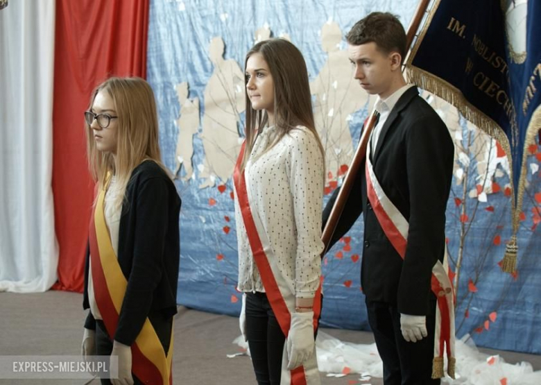 77. rocznica I Masowej Deportacji Polaków na Sybir - uroczystości szkolne