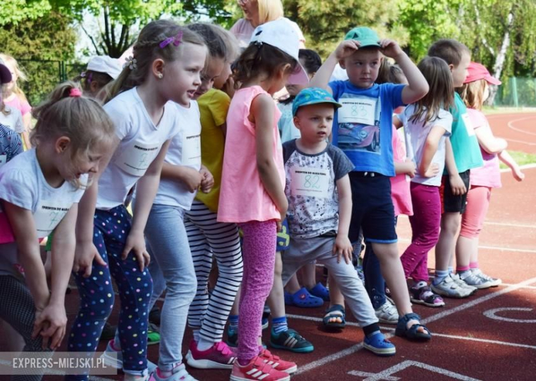 Przedszkolaki wzięły udział w maratonie