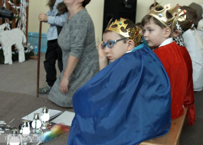 Przedszkolaki z Przedszkola "Pod Topolą" w Środzie Śląskiej