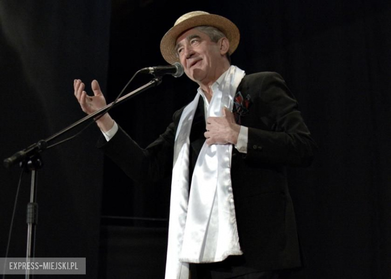 Koncert w Domu Kultury w Środzie Sląskiej