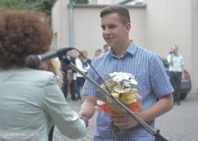 Wręczenie nagród dla najlepszych uczniów