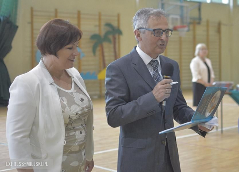 Zakończenie roku szkolnego w średzkiej podstawówce