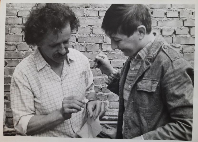 Zdjęcia archiwalne z odkrycia tzw. II Skarbu Średzkiego