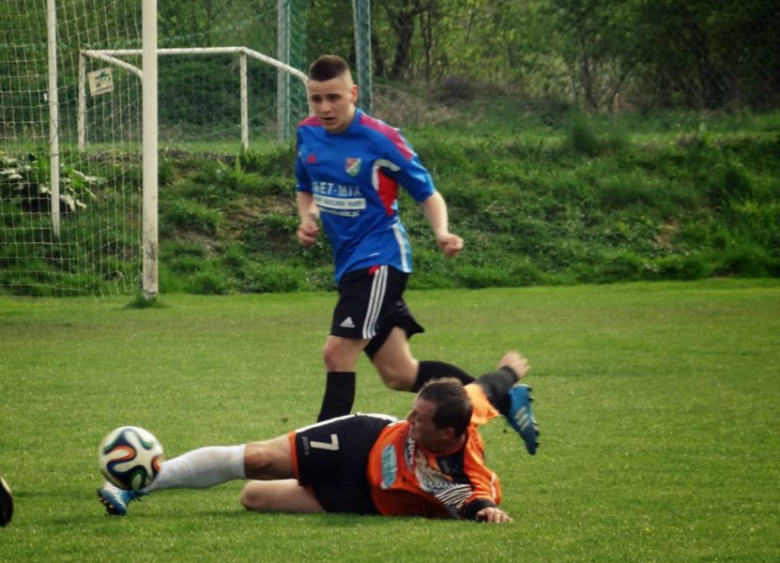 Falko Rzeplin 1:1 (1:1) Polonia Środa Śląska