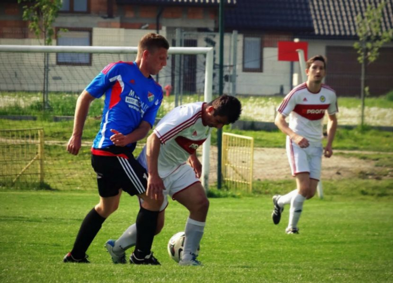 Polonia Środa Śląska na kolanach