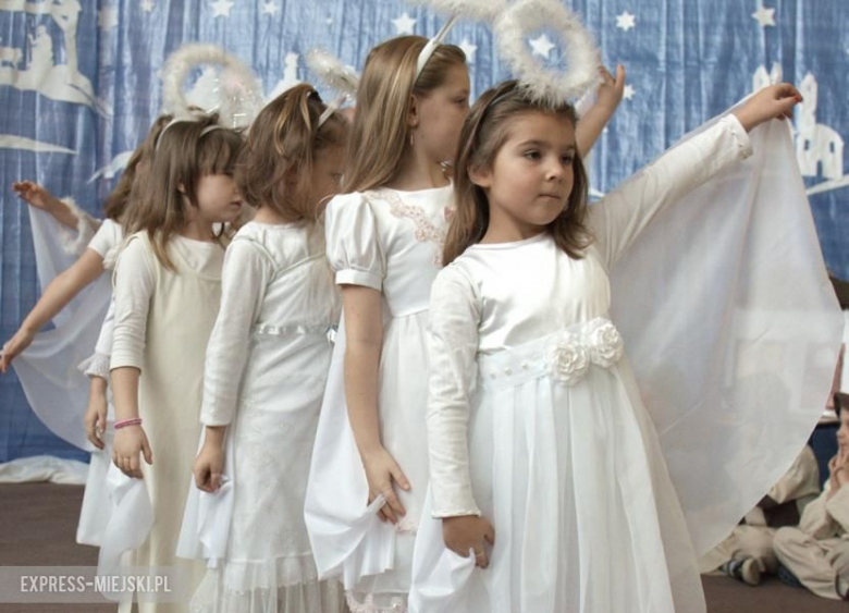 Przedszkolaki z Przedszkola "Pod Topolą" w Środzie Śląskiej