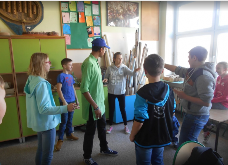 Spotkanie uczniów z wolontariuszem