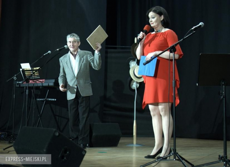 Koncert w Domu Kultury w Środzie Sląskiej