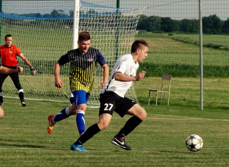 Zjednoczeni Ławięcice 3:1 (2:1) Polonia Środa Śląska