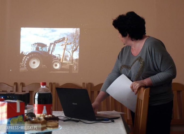 Komisja konkursowa we wsiach