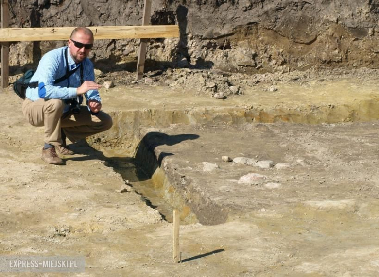 Odkrycie archeologiczne na ul. Mostowej w Środzie Śląskiej