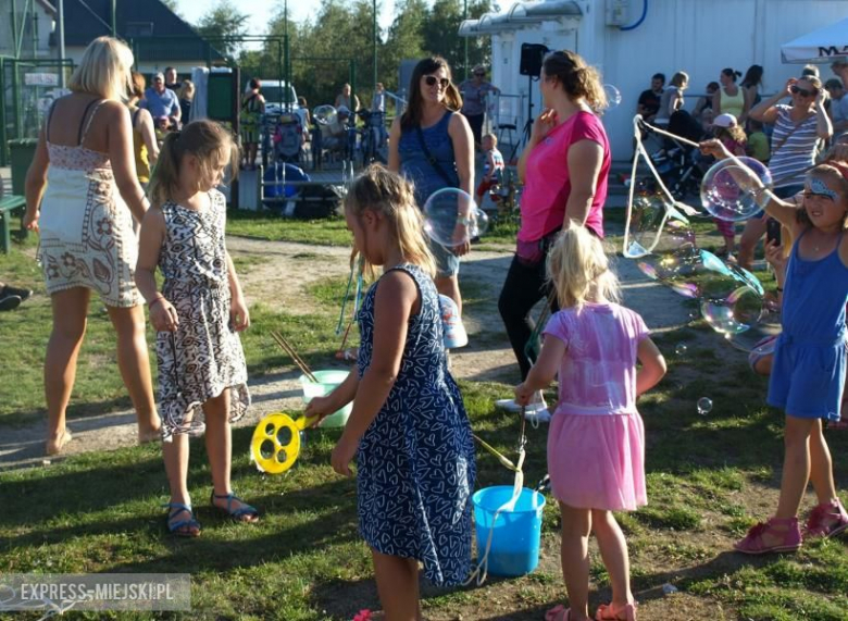 Rodzinny piknik w Lutyni