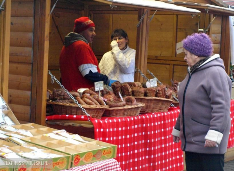 Świąteczny jarmark bożonarodzeniowy
