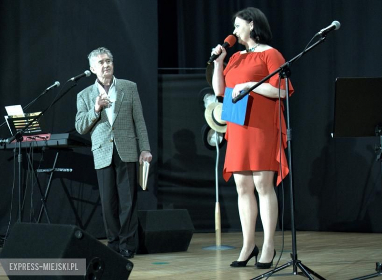 Koncert w Domu Kultury w Środzie Sląskiej